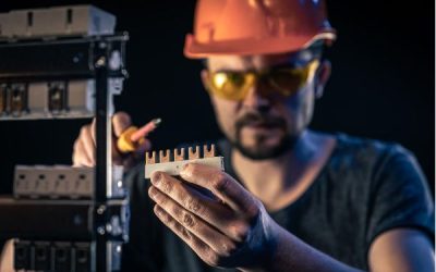 How to Choose the Right Electrician in Tulsa, OK: 7 Expert Tips